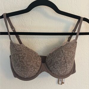 SKIMS Fits Everybody Lace Demi Push Up Bra - 32D